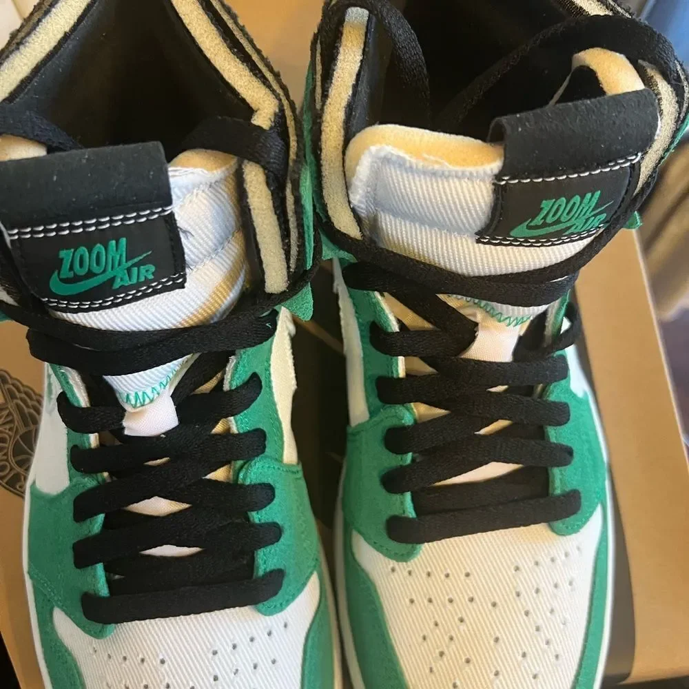 Nike MEN'S AIr Jordan 1 Zoom Air CMFT STADIUM GREEN SIZE 8.5 ct0978-300